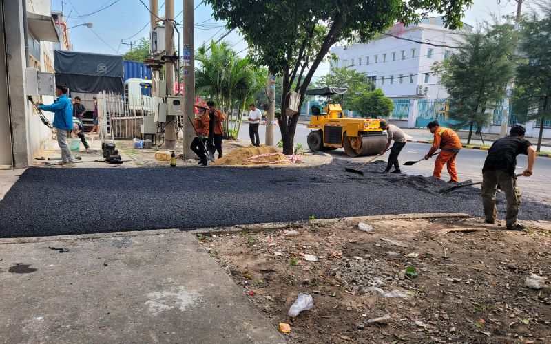 Thi công đường nhựa asphalt